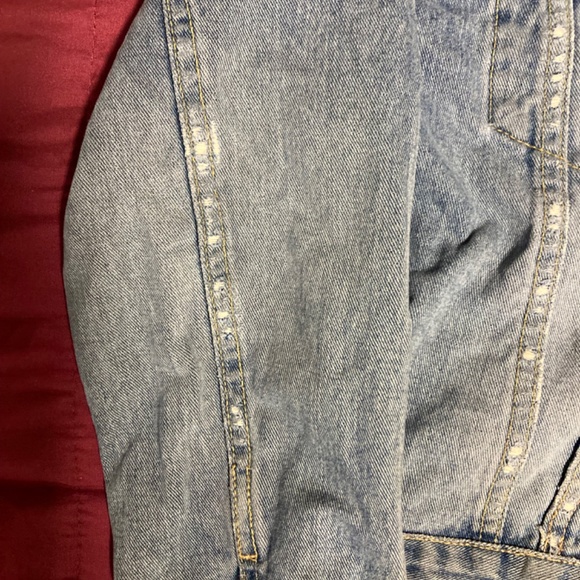 Steve Madden Distressed Denim Jacket - Picture 8 of 8